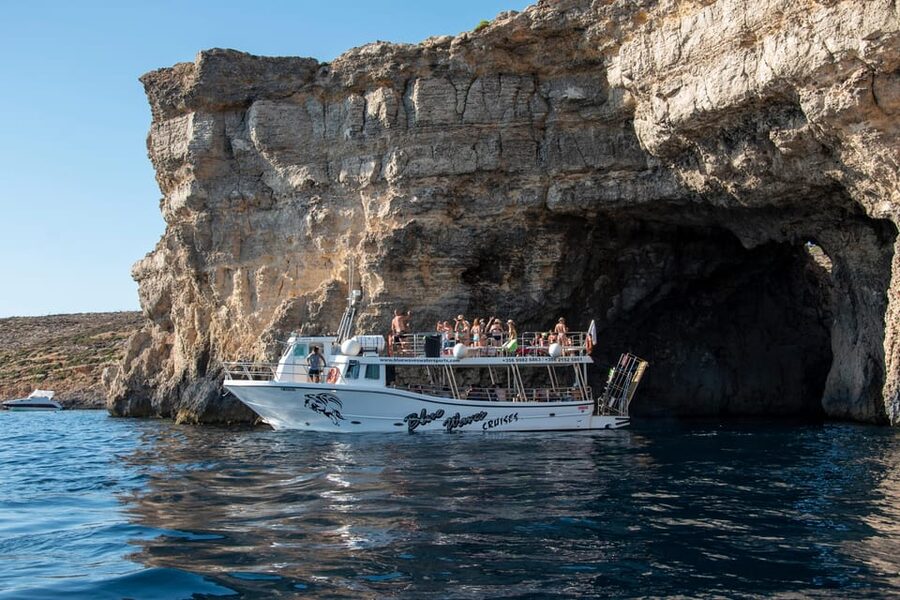 Mellieha: Comino, Crystal & Blue Lagoon 2 Bay Evening Cruise - Blue Lagoon brings the longest stop