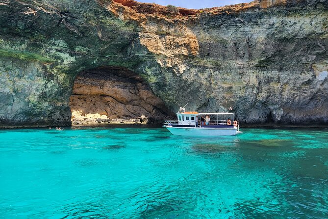 Mellieha: Gozo, Comino, Sea Caves, and Blue Lagoon Cruise - Who should book this cruise?