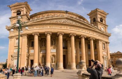 Mosta: City Highlights Tour with Buffet Lunch