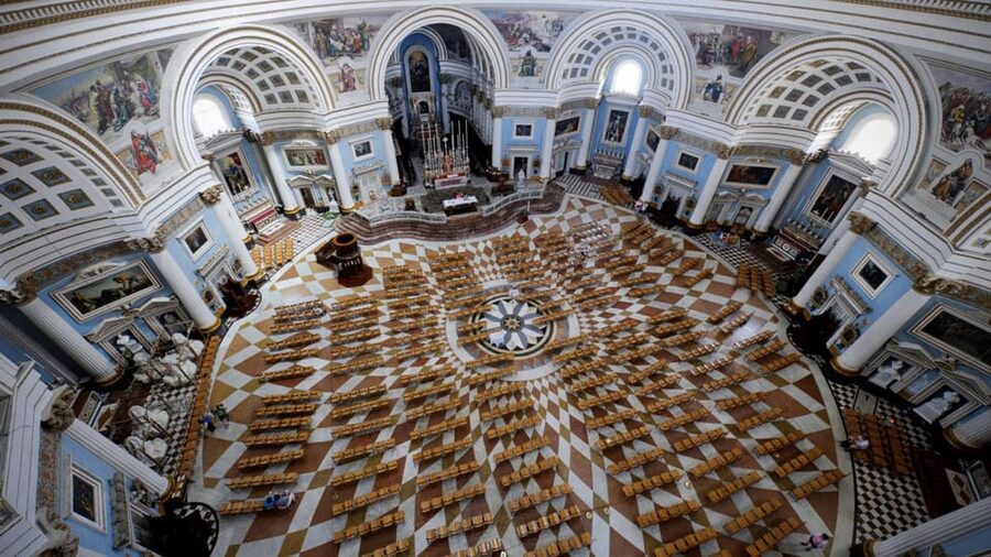 Mosta: City Highlights Tour with Buffet Lunch - Timing, equipment, and practical limits