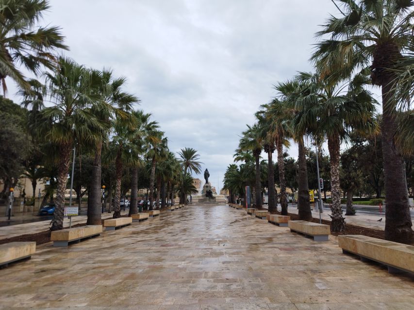 On the Footsteps of the Knights - Valletta and Vittoriosa - Crossing the Grand Harbour