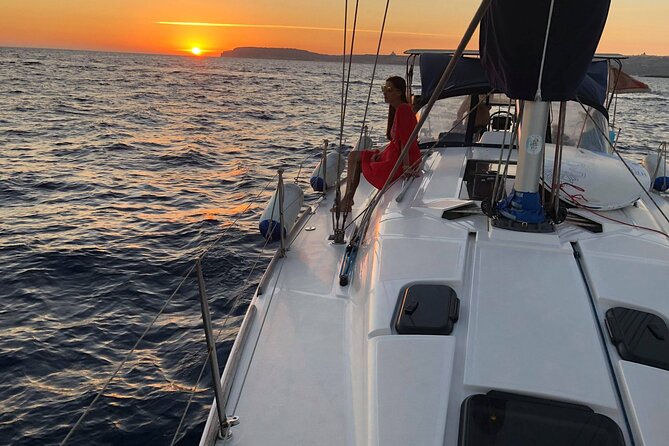 Private Boat Charter to Comino Blue Lagoon - Timing, weather, and crowd levels