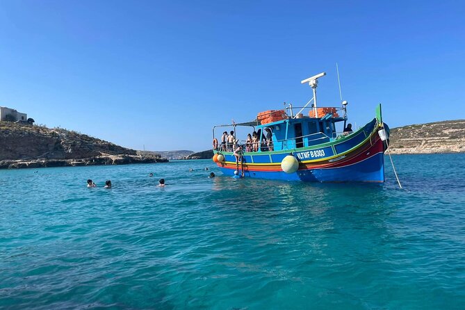 Private Boat charter to Crystal & Blue Lagoon, Caves & Comino - Why a private boat changes the Comino experience
