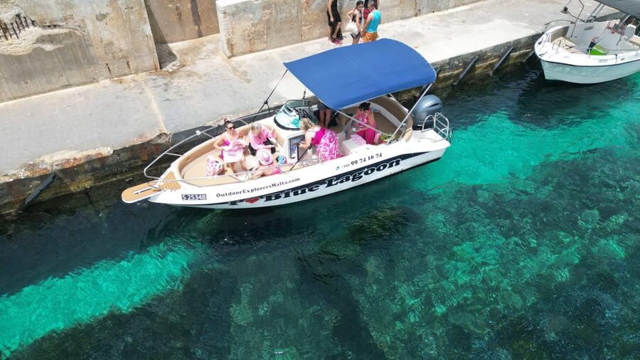 Private Boat Tour: Discover Comino's Blue and Crystal Lagoon - The guides and the feel of the ride
