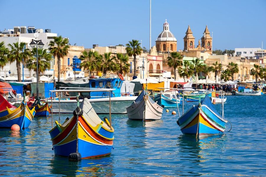 Private Driver to roam the island of Malta (VIP) - Lunch advice and Maltese snacks
