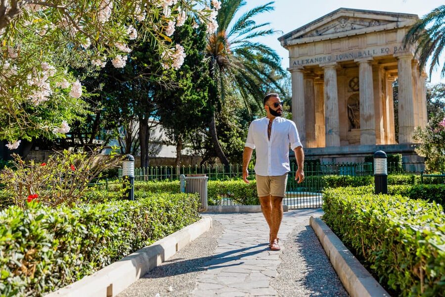Private Photoshoot in Malta - Meeting points, timing, and accessibility