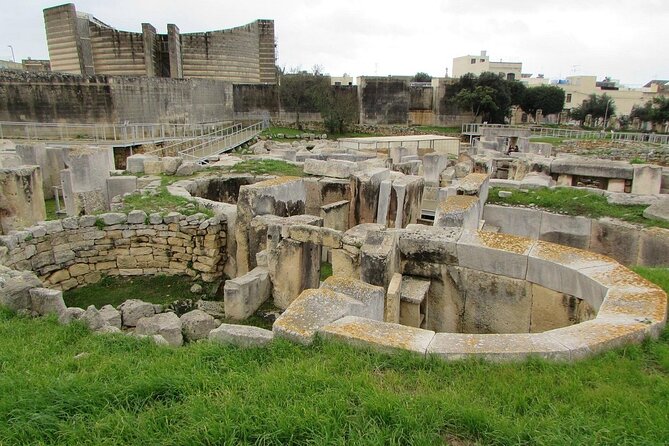 Private Tour in Malta Prehistoric Temples & Mdina - Mdina changes the pace completely