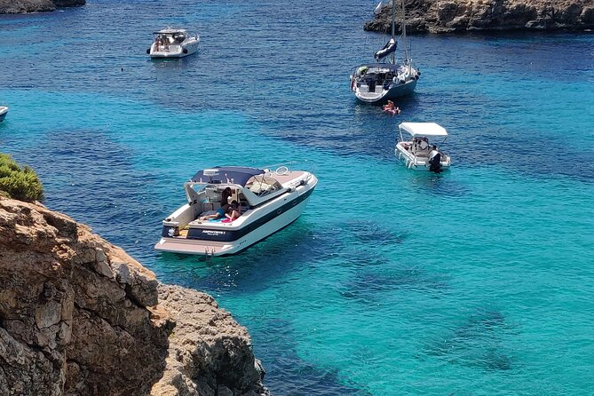 Private Yacht Charter in Malta, Gozo & Comino - Full Day - Boat comfort and water equipment