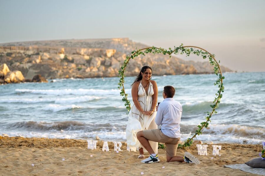 Proposal Photoshoot with Professional Photographer in Malta - How the 90-minute proposal unfolds