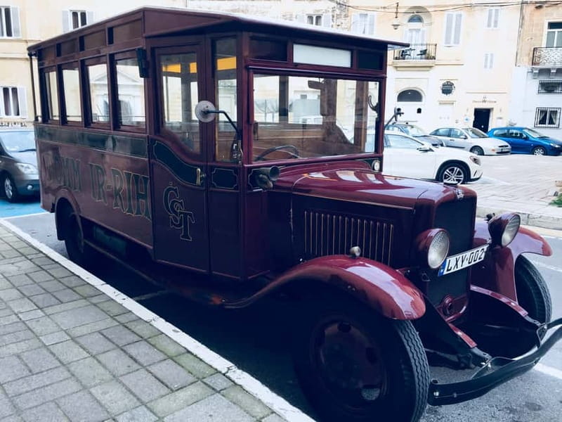 Scenic Tour by Vintage Bus to Buskett Garden & Dingli Cliffs - Palazzo Falson and Mdina’s older layers