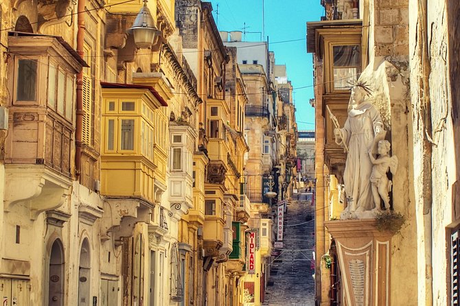 Shore Excursion, Best of Valletta, An Insider's View - Grandmaster’s Palace from the outside or inside