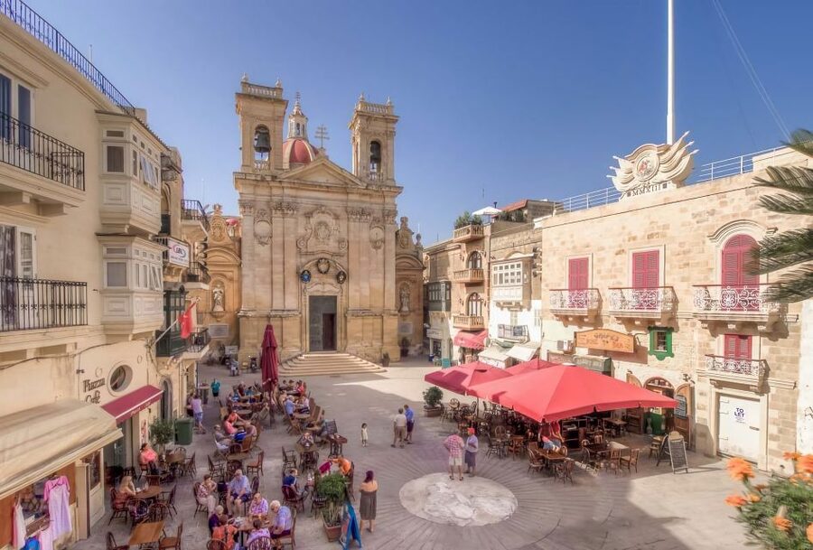 Sliema or St. Paul's Bay: Best of Gozo and Comino Day Trip - What this $52 day trip actually delivers