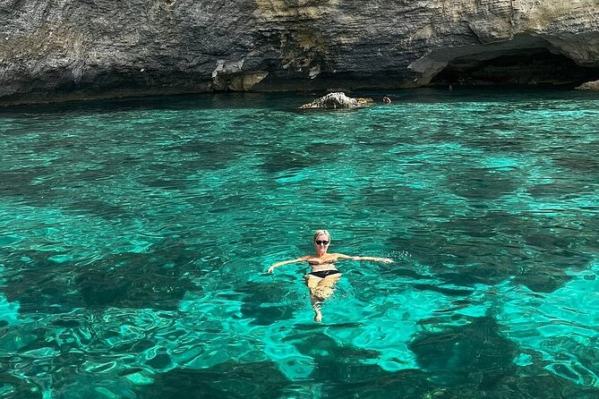 Snorkeling in Blue Lagoon Beaches and Bays Trip Comino - Four hours around Comino’s best-known bays