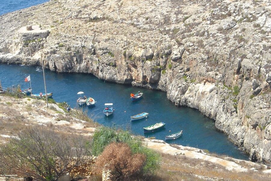 Southern Malta Tour - Blue Grotto, Hagar Qim & Marsaxlokk - Blue Grotto and the first look at Malta’s southern coast