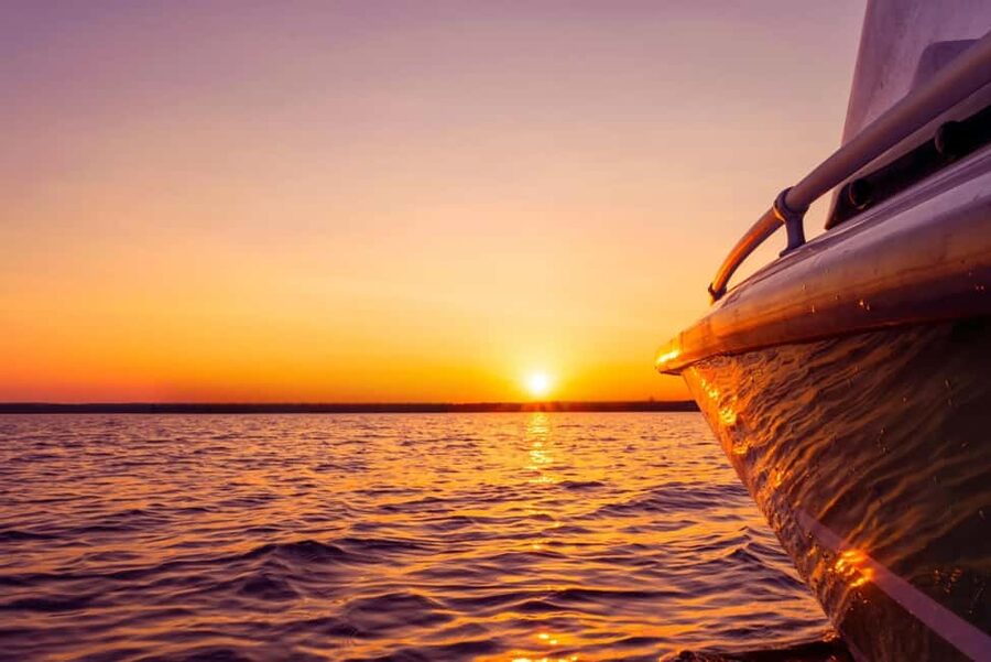 St. Julian's: Comino Blue Lagoon Sunset Cruise by Speedboat - Who should book this Comino cruise?