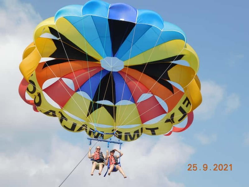 St. Julians: Go & Fun Parasailing with Free Photos & Videos - Should you book the Spinola Bay parasail?
