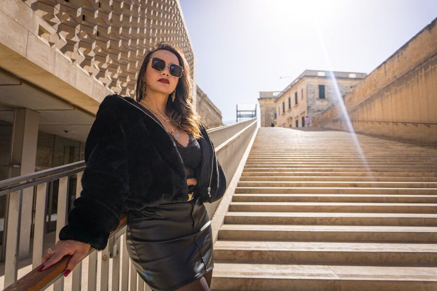 The best photo session in Malta - Why this Malta photo session is different from a selfie