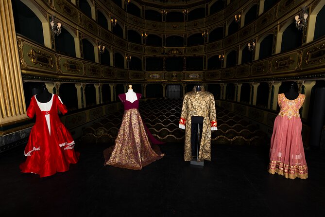 The Grand Tour of Teatru Manoel - Seeing the stage, curtain, and backstage areas