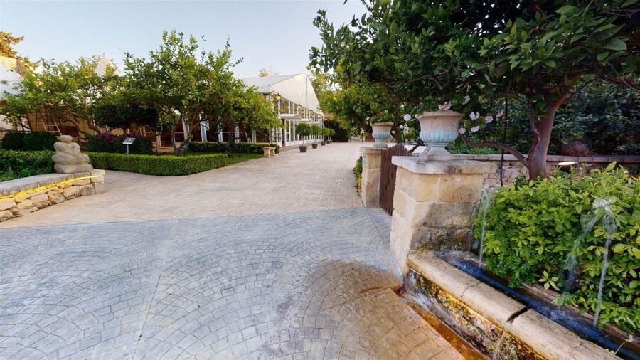 The Limestone Heritage Park and Gardens (Entry Ticket) - Take a quieter turn through the citrus garden