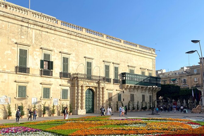 The Original Valletta Walking Tour - What the pace and group size feel like