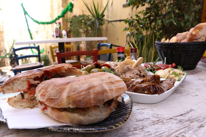 The Valletta Street Food and Culture Walking Tour - Pastizzi: the right first taste of Malta
