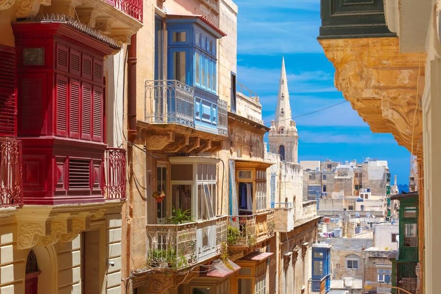 Valletta: Express Walk with a Local in 60 minutes - Reaching St. John’s Co-Cathedral