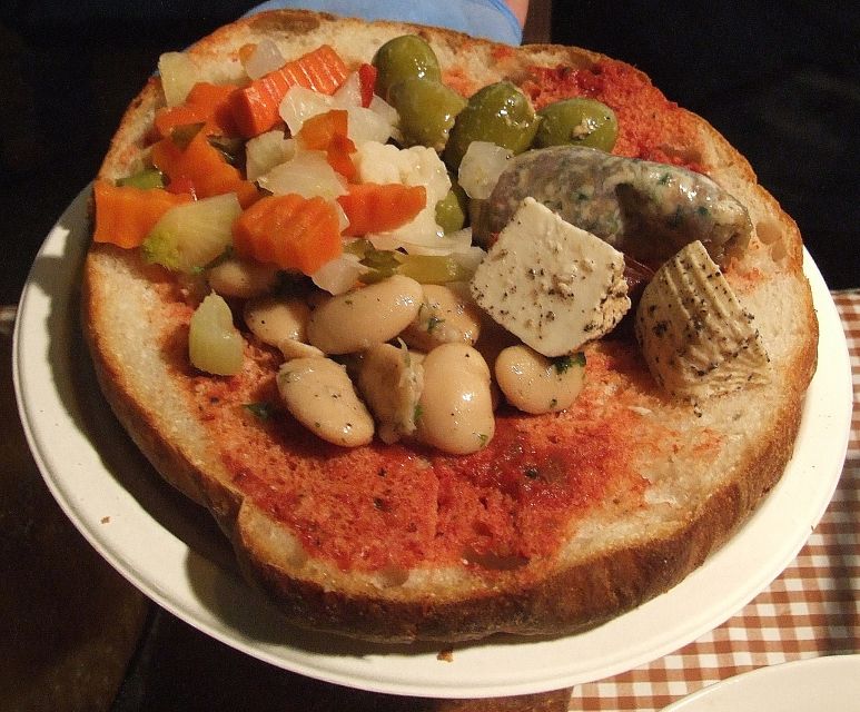 Valletta: Food and Culture Private Tour - Maltese appetizers, sweets, and local drinks