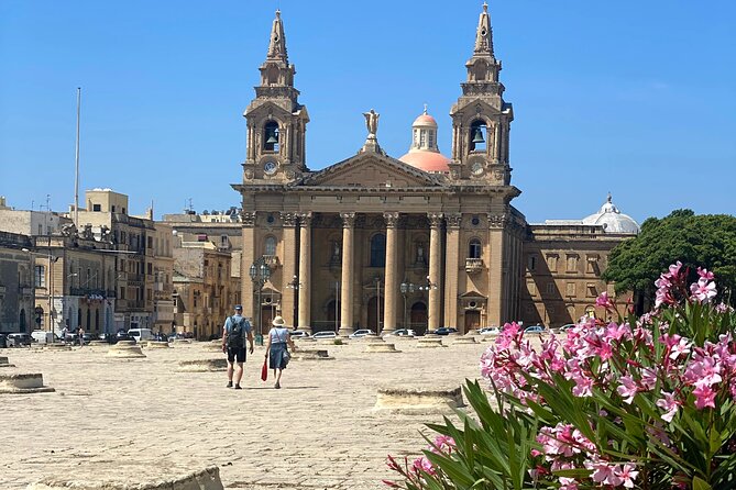 Valletta Food Tour - Eat like a local - Group size and the feel of the day