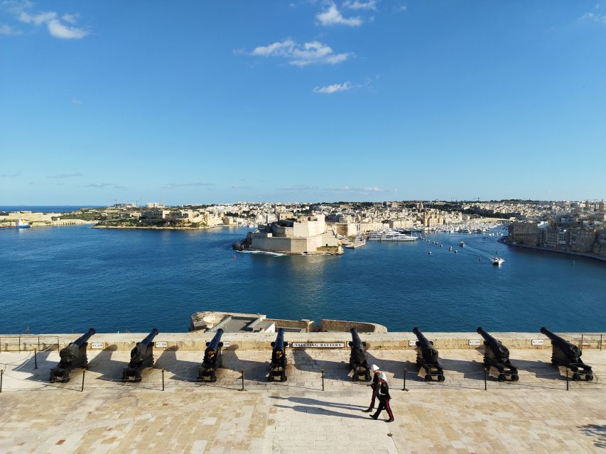 Valletta: Guided City Walking Tour - Meeting at the City Gate