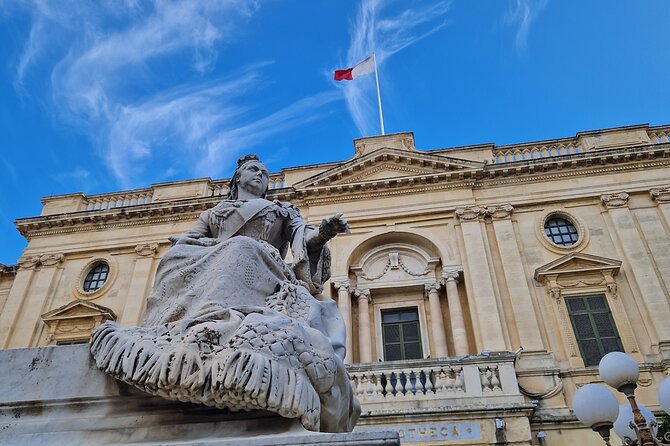 Valletta Private Historical and Cultural Walking Tour - Upper Barrakka Gardens and the final view