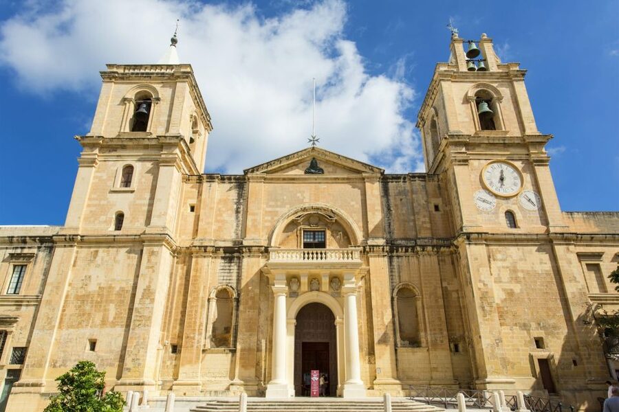 Valletta: Private Insider Walking Tour with Licensed Guide - Key points before you book
