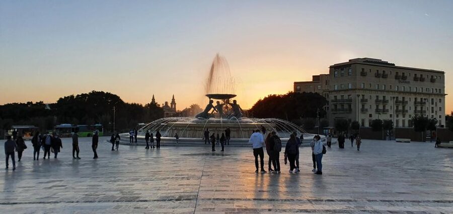 Valletta: Private Maltese Cuisine Walking Tour - Pastizzi, Maltese coffee, and chocolate