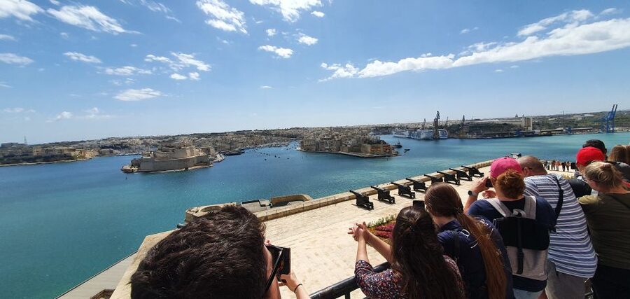 Valletta: Private Maltese Cuisine Walking Tour - Republic Street, St. George’s Square, and imqaret