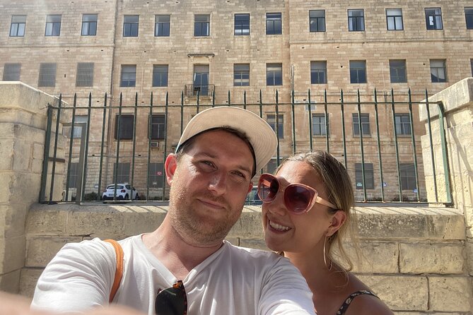 Valletta's Hidden Minds: Self-Guided Psychological Puzzle Walk - City Gate gives you the first clue