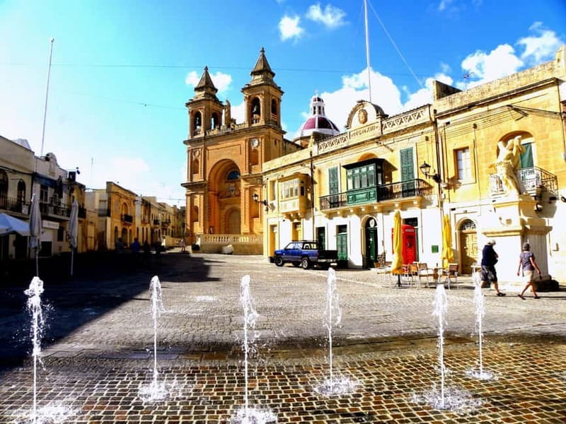 Visit Tarxien Temples, Kalanka Bay, Blue Grotto, Marsaxlokk - Who will get the most from this tour